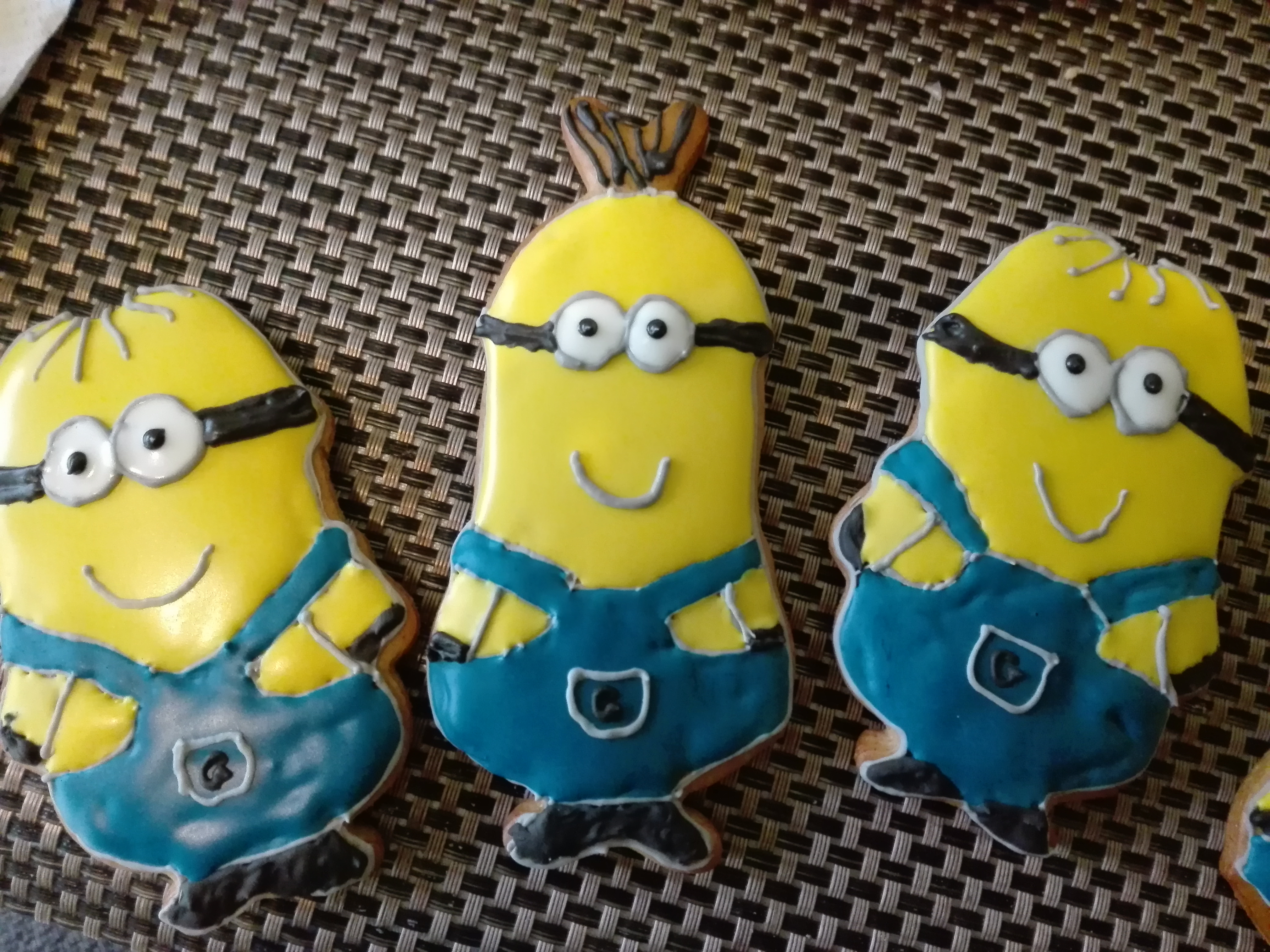 mézeskalács minionok